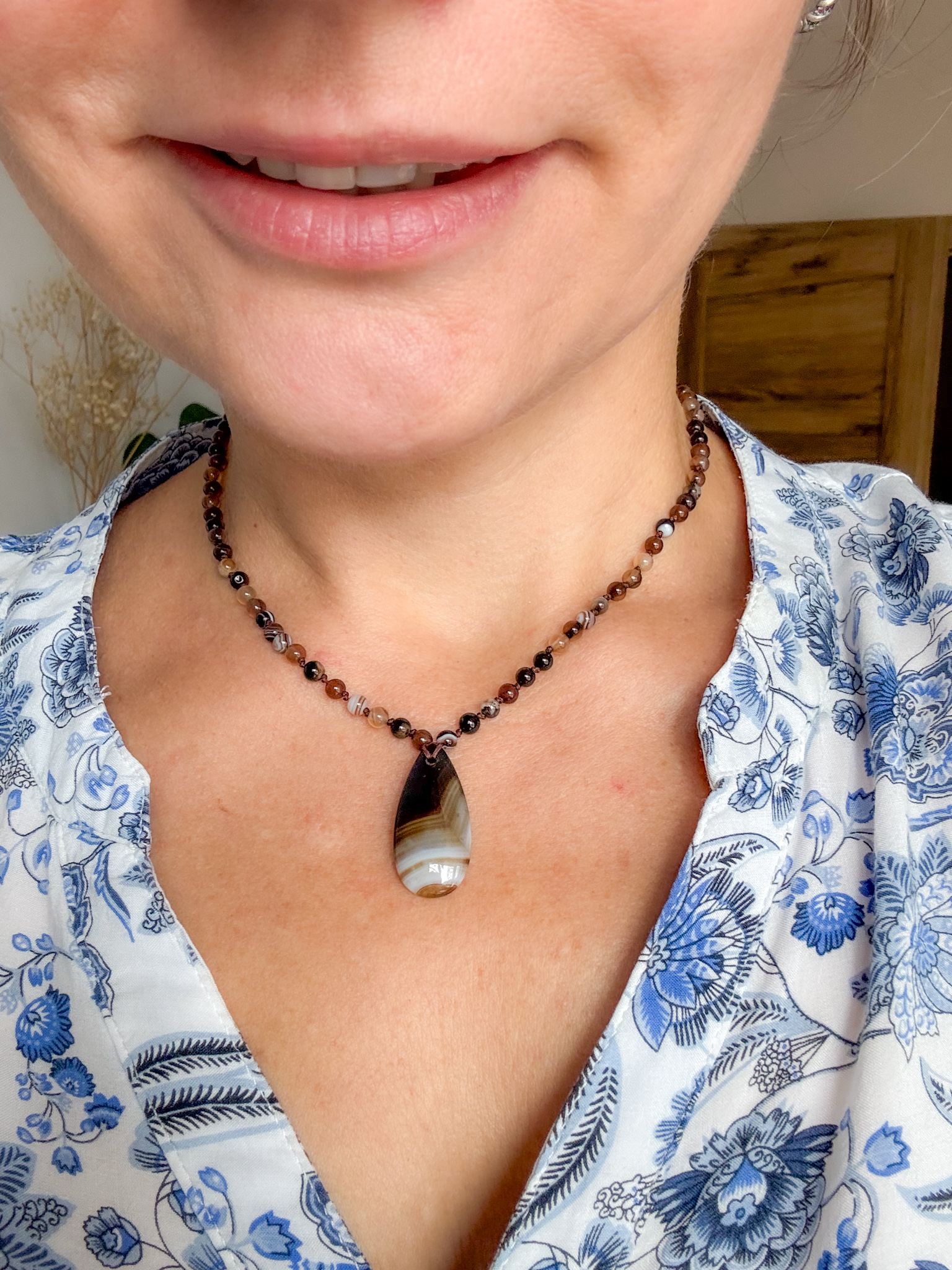 Naszyjnik z brązowego agatu pasiastego - obrazek 5