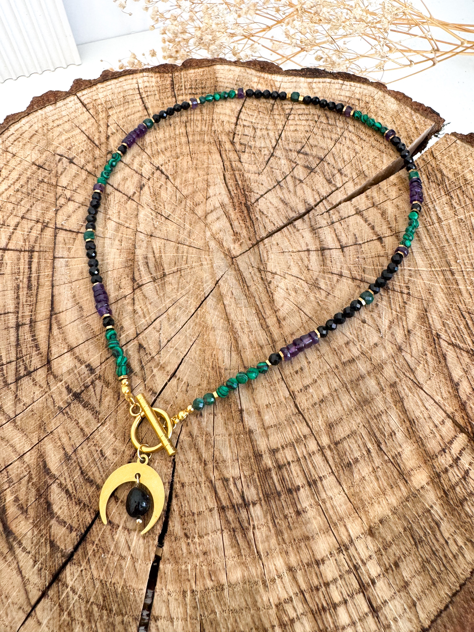 Naszyjnik zodiakalny Ryby – ręcznie robiony czarny turmalin, hematyt, ametyst i malachit - obrazek 4