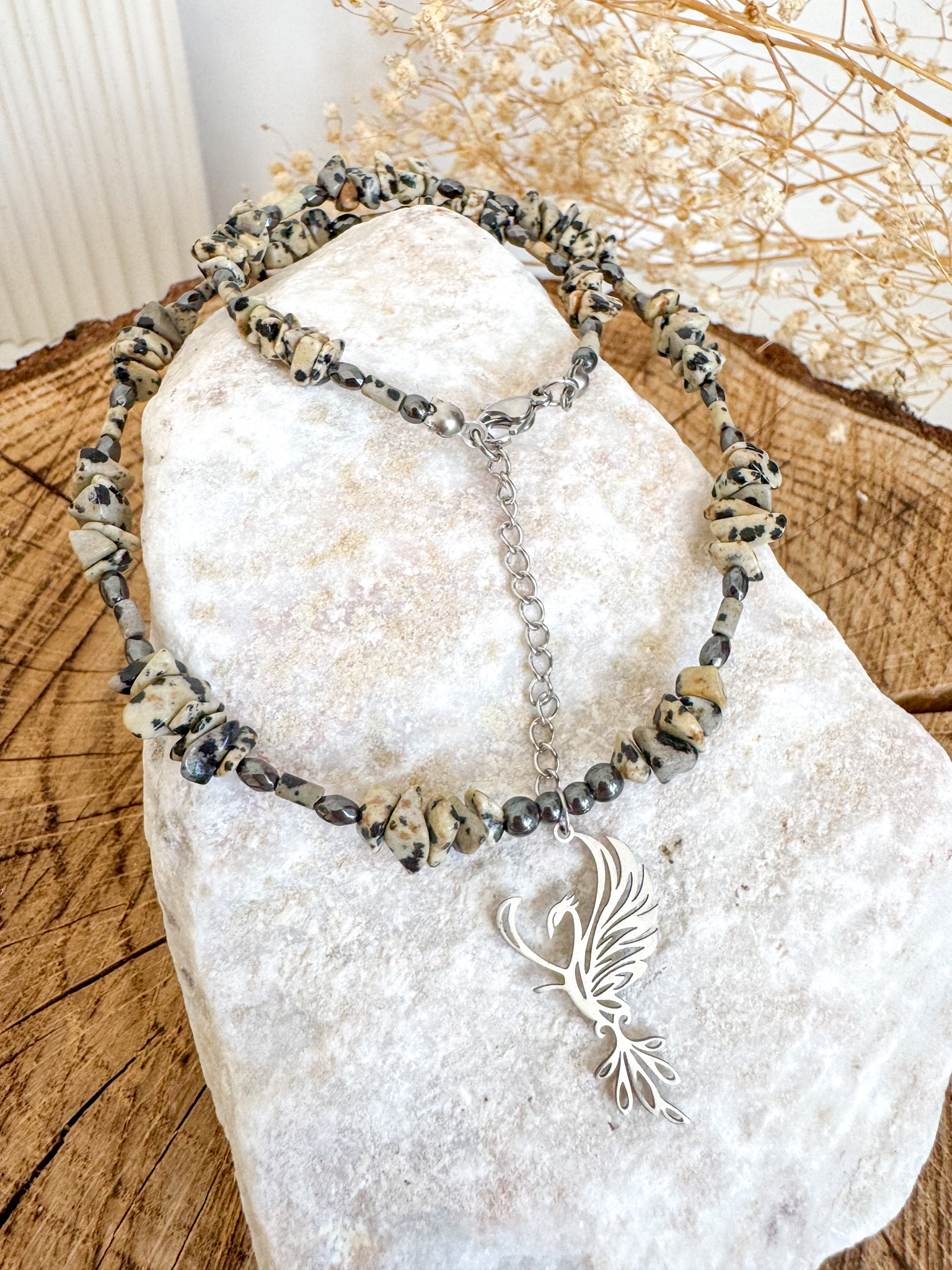 Naszyjnik z jaspisu dalmatyńskiego i hematytu z zawieszką feniksa – siła i odrodzenie - obrazek 5