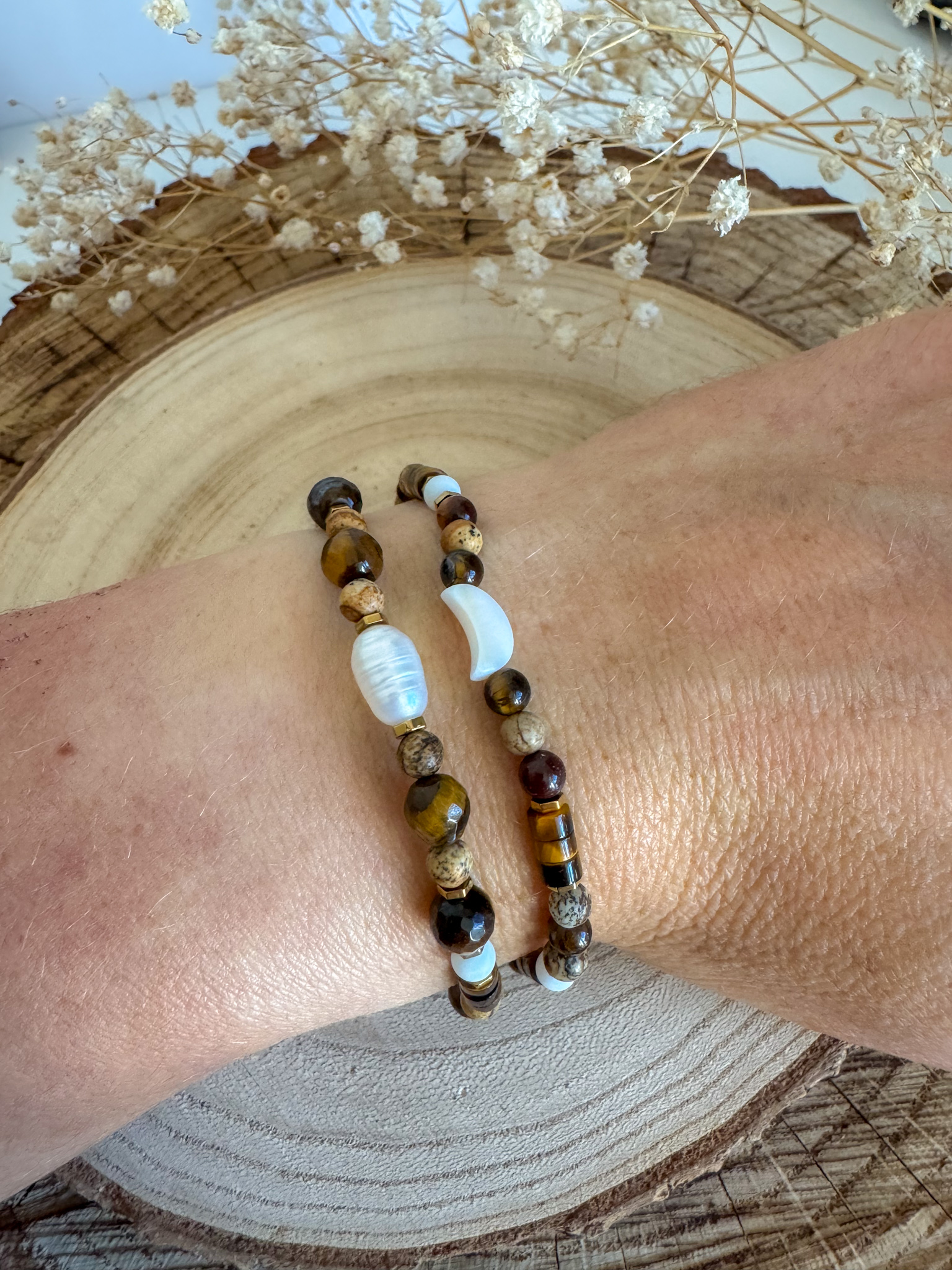 Elegancka bransoletka handmade – tygrysie oko, jaspis, onyks, perła dla Lwa - obrazek 3